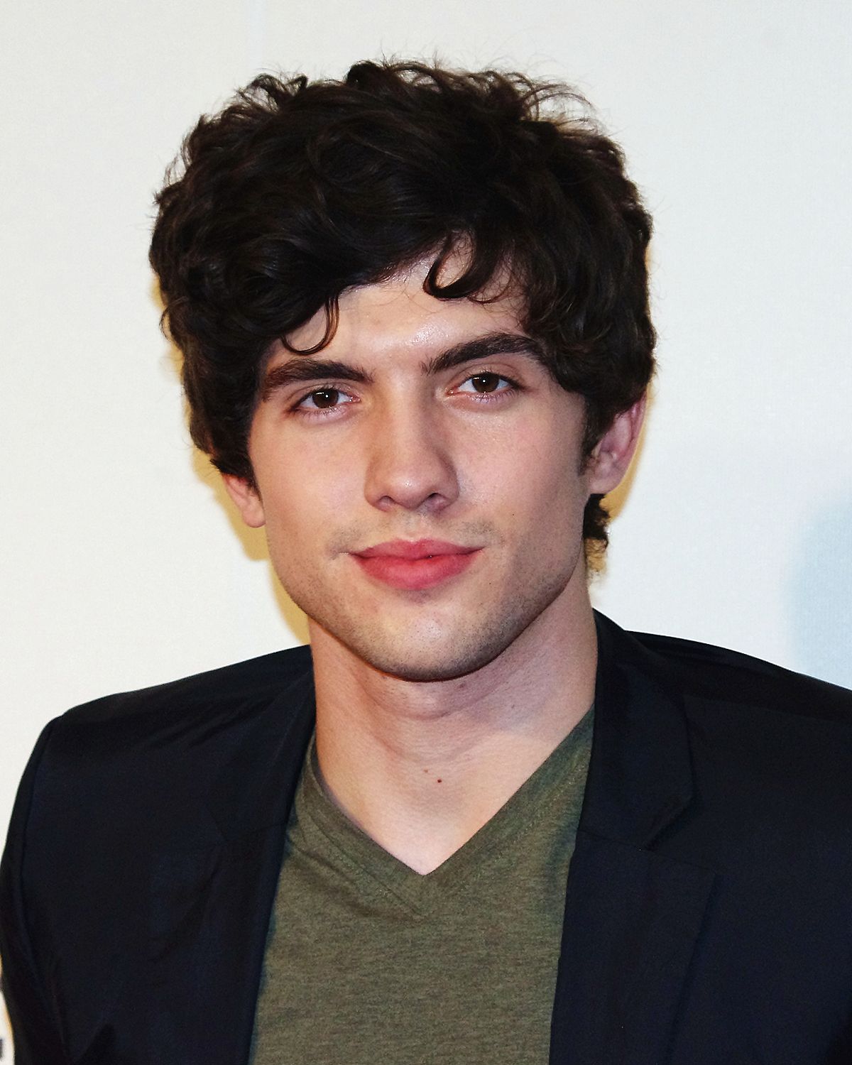 How tall is Carter Jenkins?